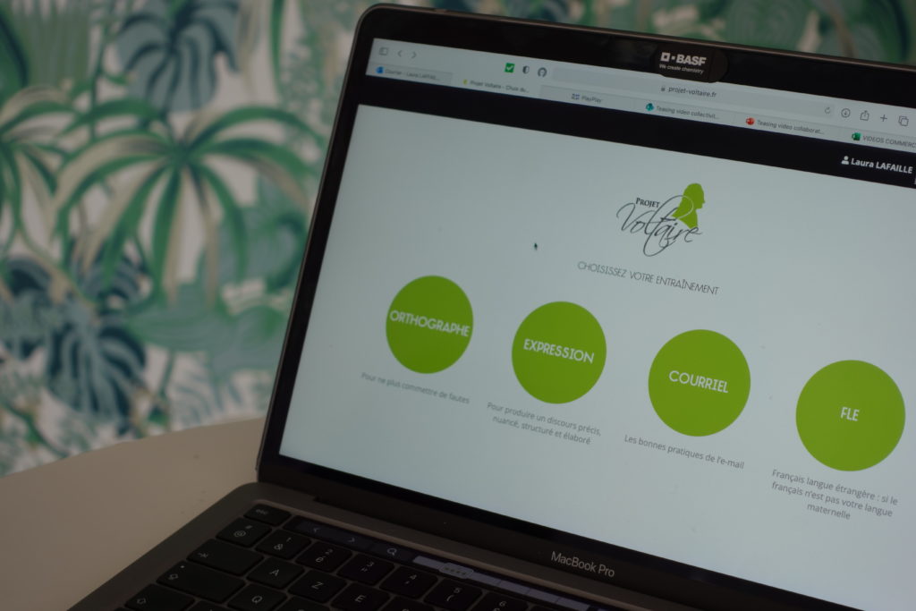 Solution en ligne Projet Voltaire